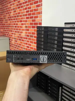 Desktop Computer Dell OptiPlex 7050 8GB Intel Core I5 SSD 256GB