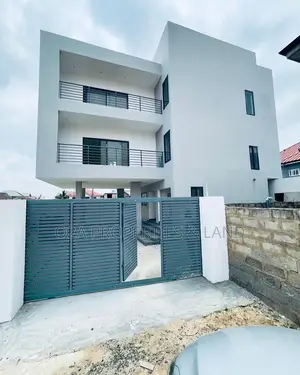 2bdrm Apartment in Spintex (18, Baatsona Total for sale