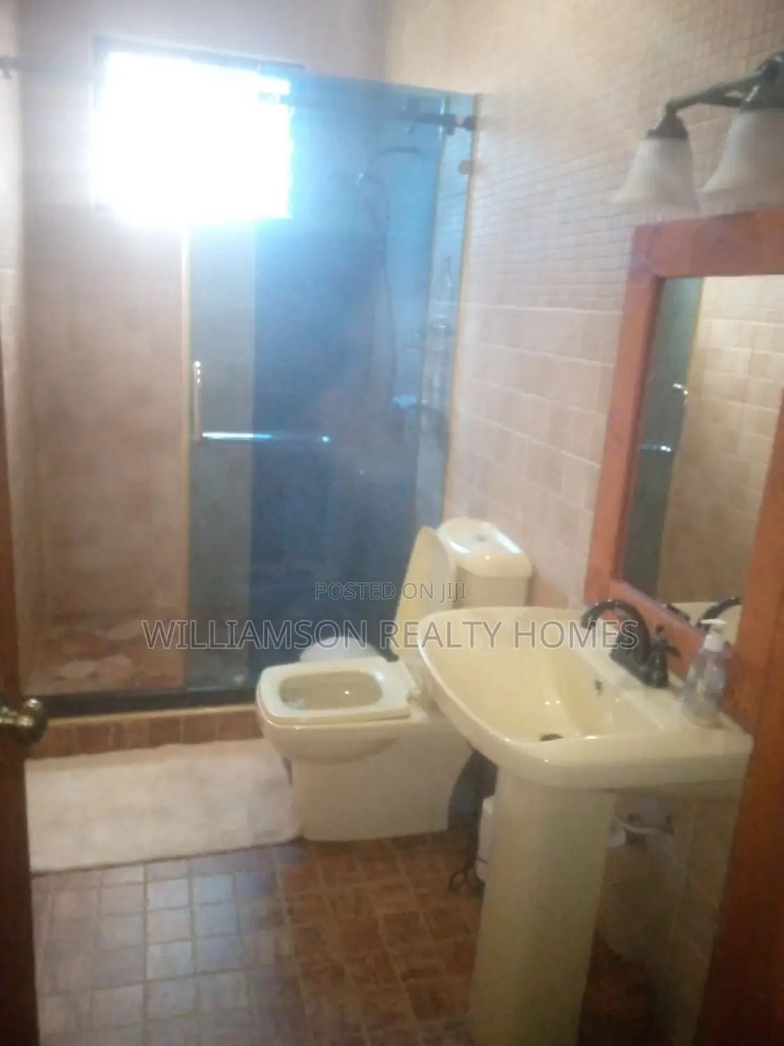 Luxury Fully Furnished 4bedrms Hse for Rent,Spintex