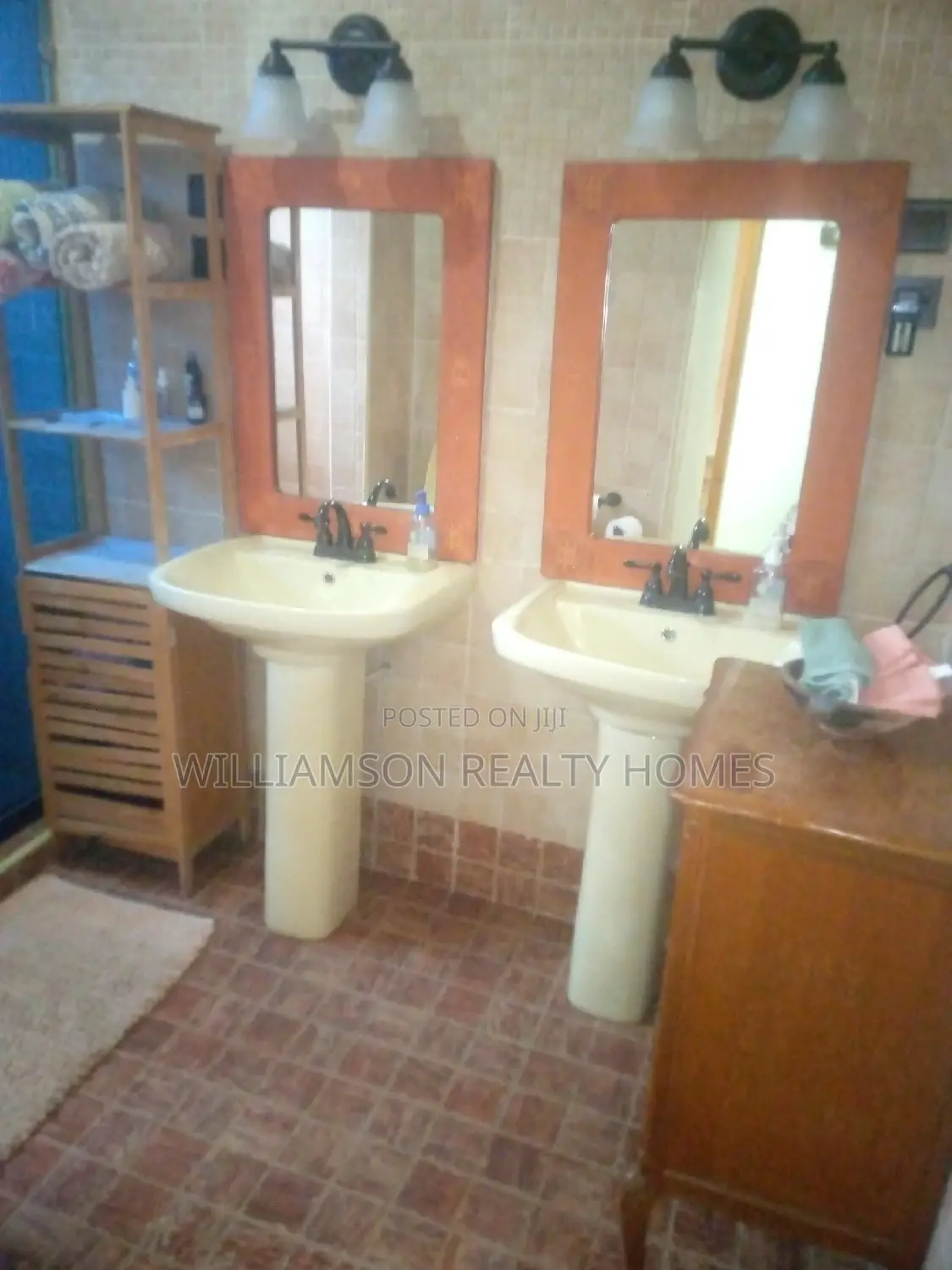 Luxury Fully Furnished 4bedrms Hse for Rent,Spintex