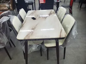 Dinnin Table
