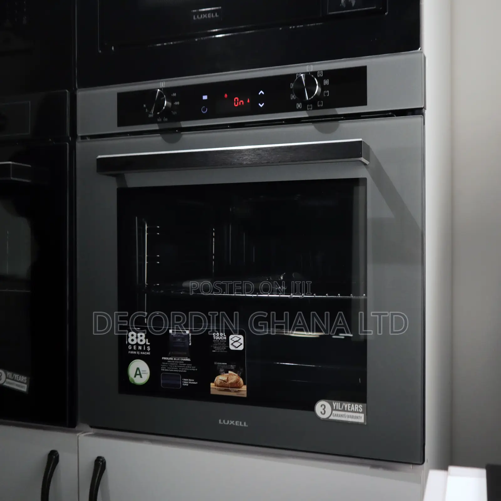 Built-in Digital Oven 88l