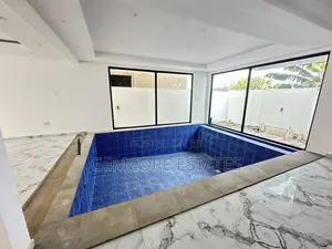4bdrm Townhouse/Terrace in American House, East Legon for sale