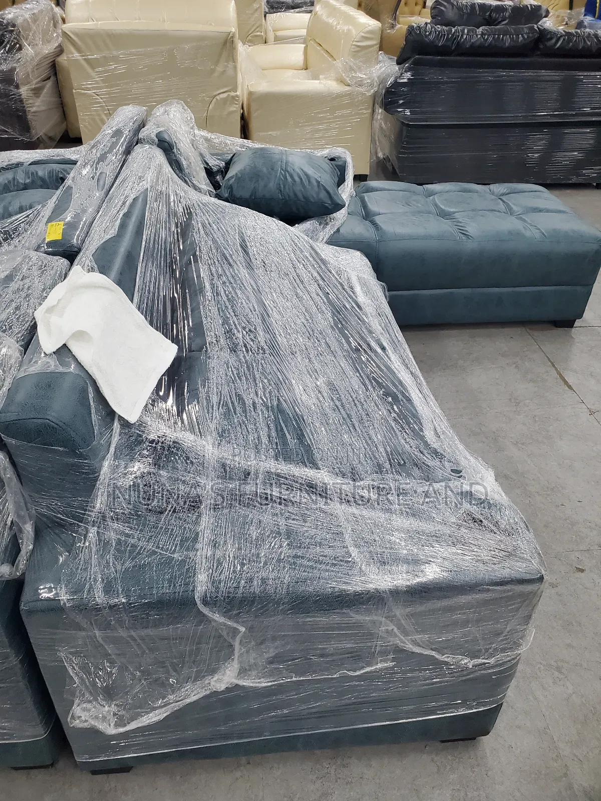 Sofa (L+3)