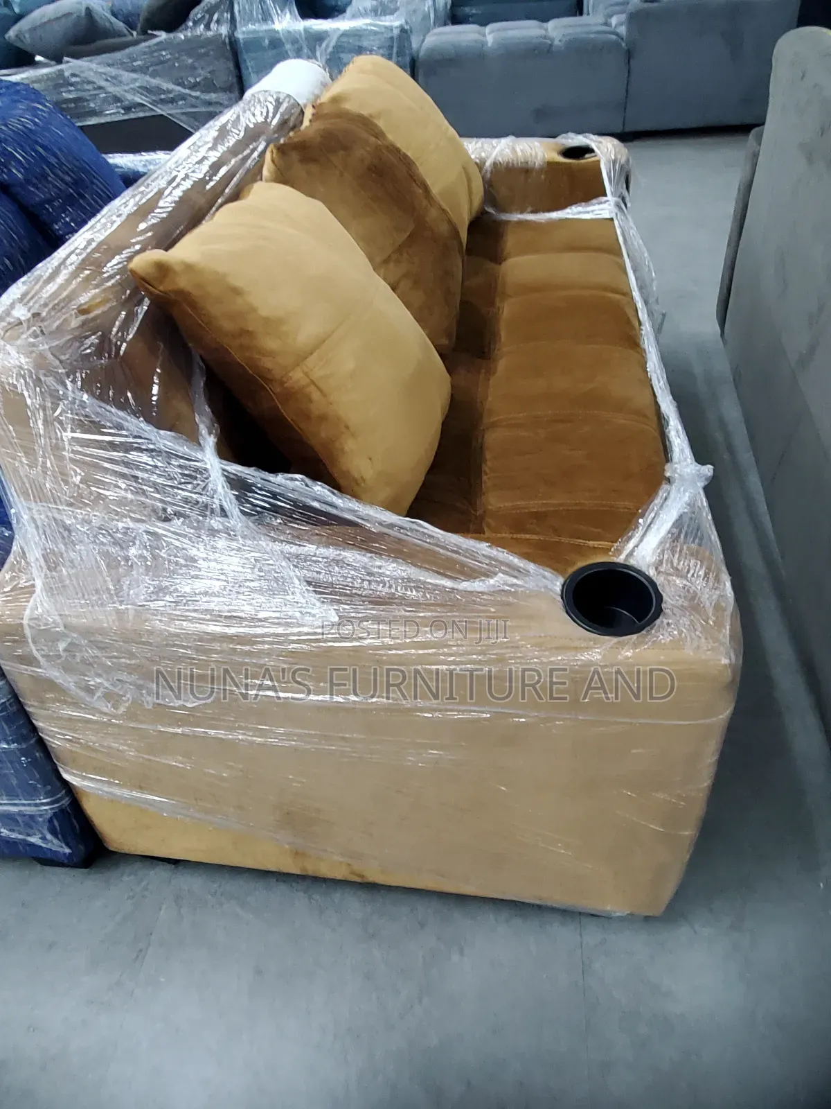 3in 1 Sofa