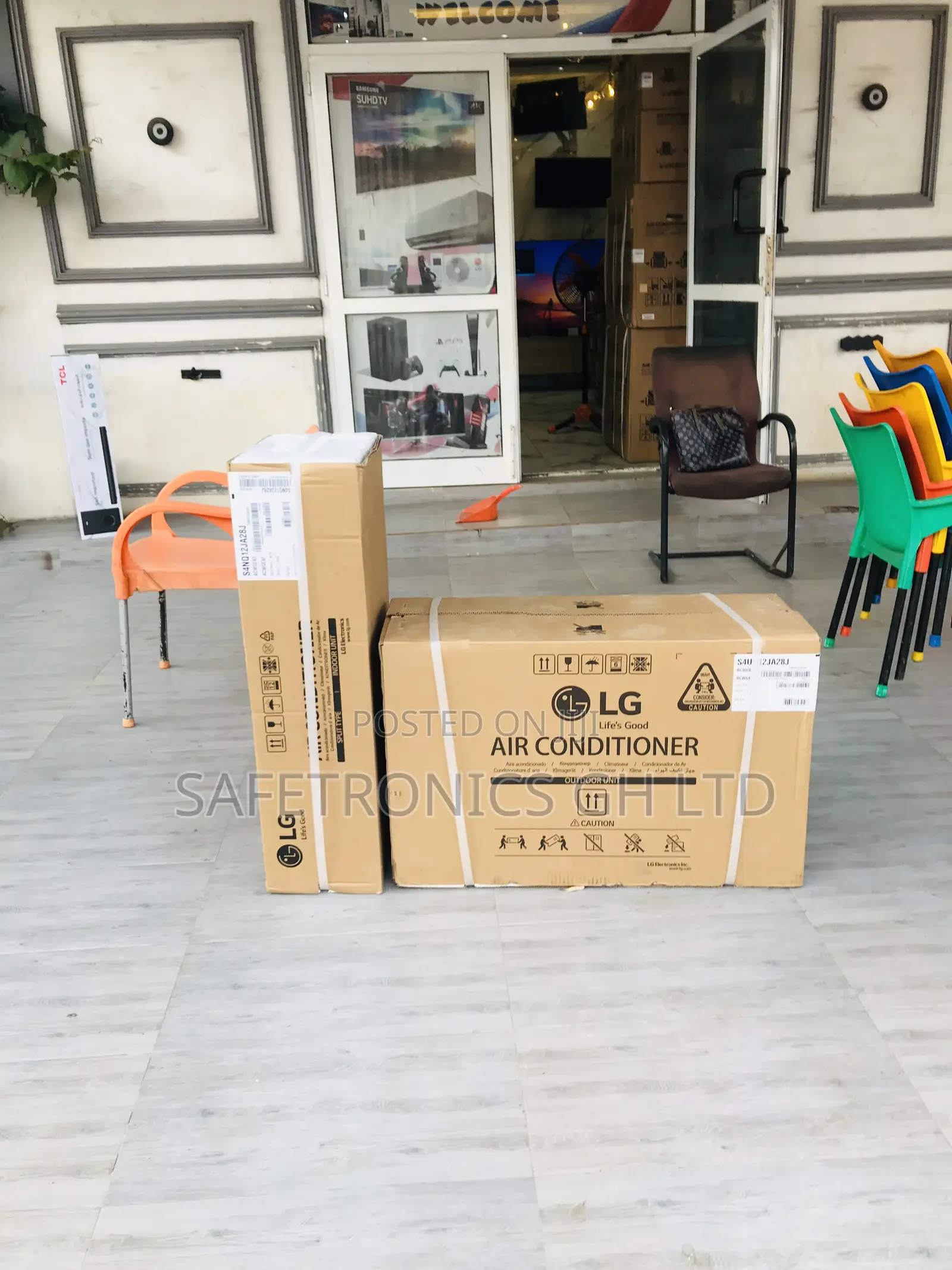 Available 1.5hp (White) LG Dual Inverter Nasco AC