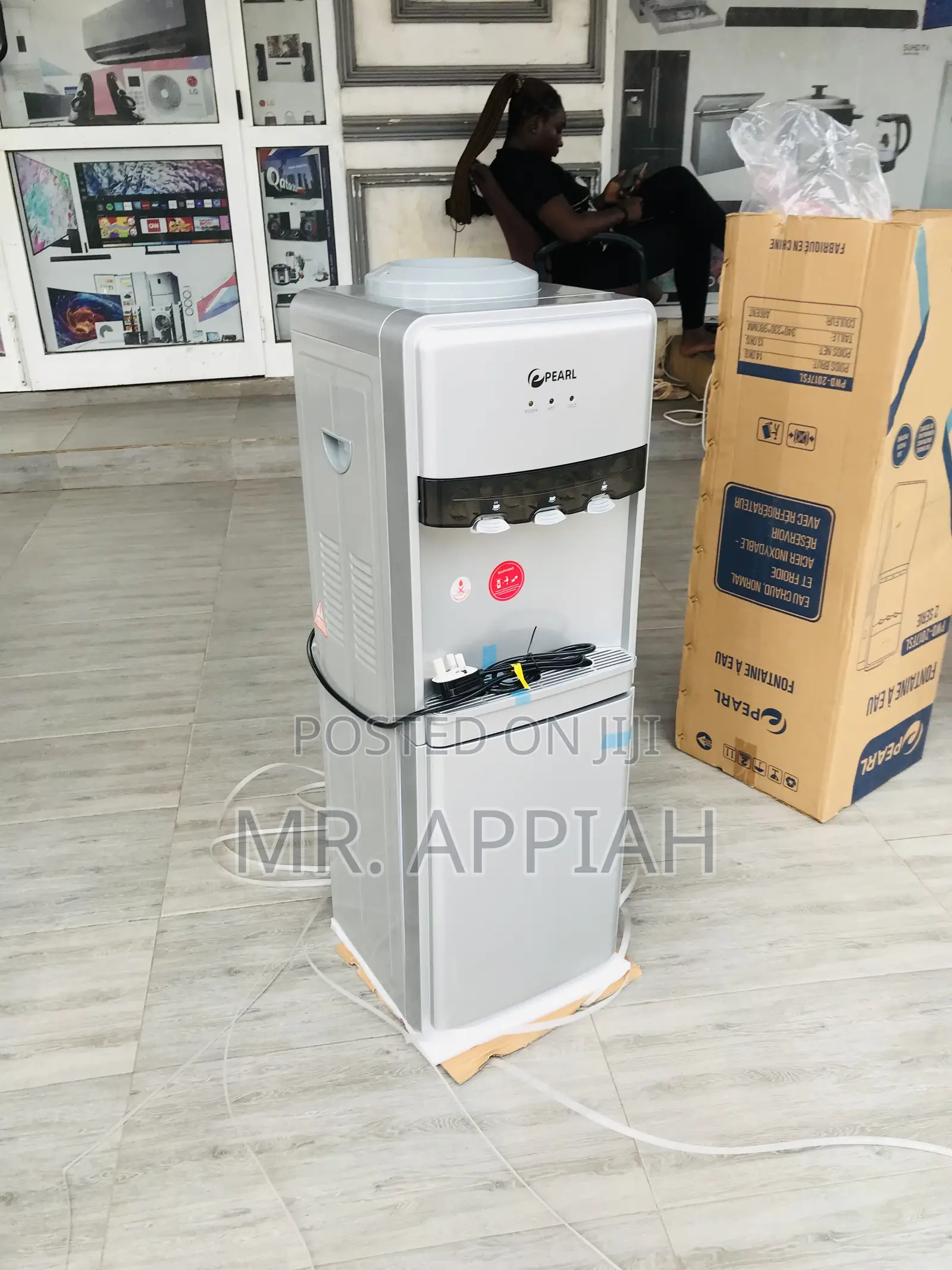 Shop Classic Pearl 3 Tray Position Water Dispenser,Pwd 2017