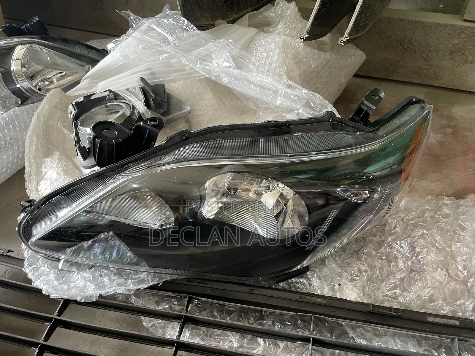 Toyota Corolla 2013 Headllamp