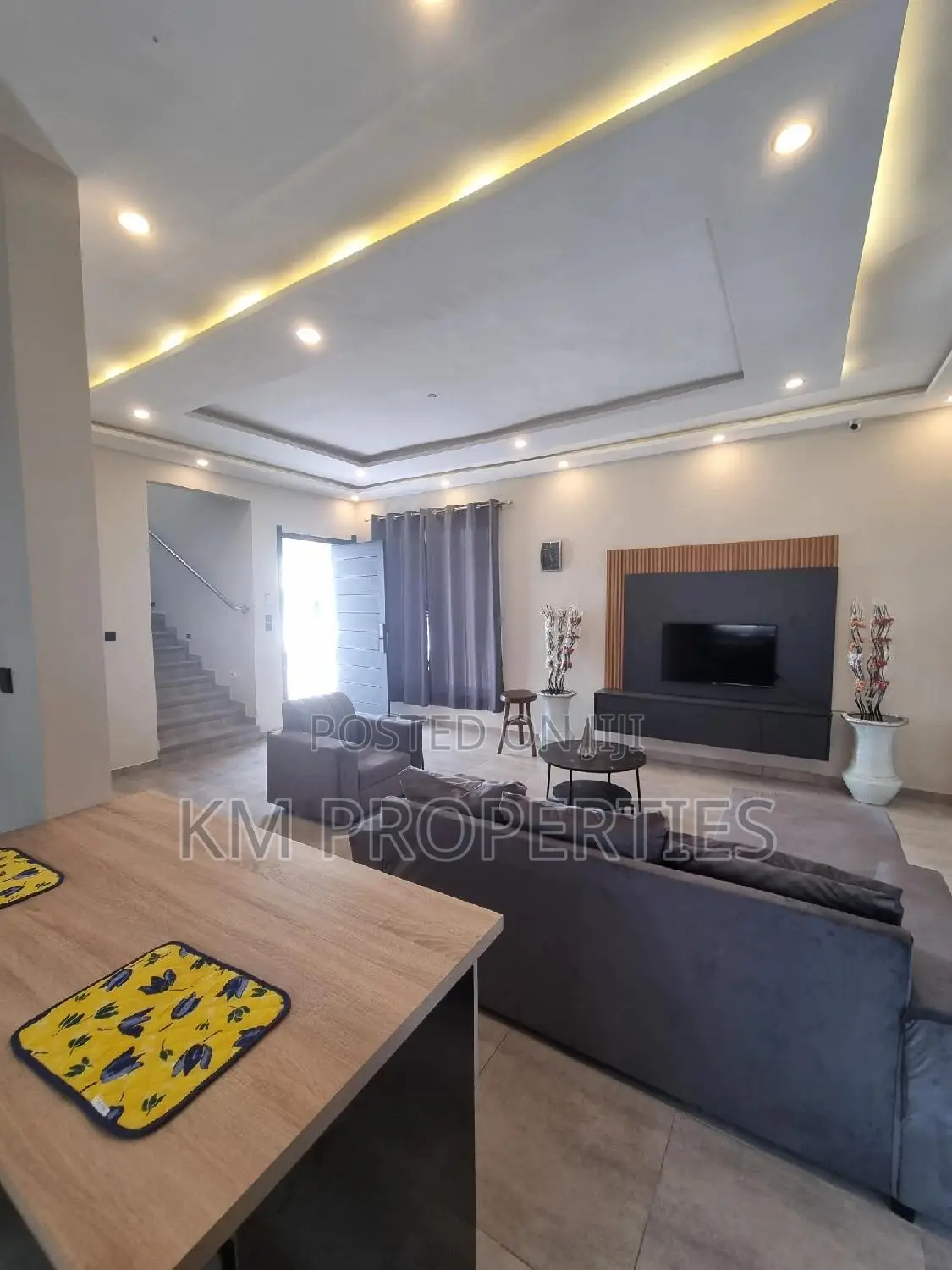 Furnished 3bdrm Duplex in North Legon for rent