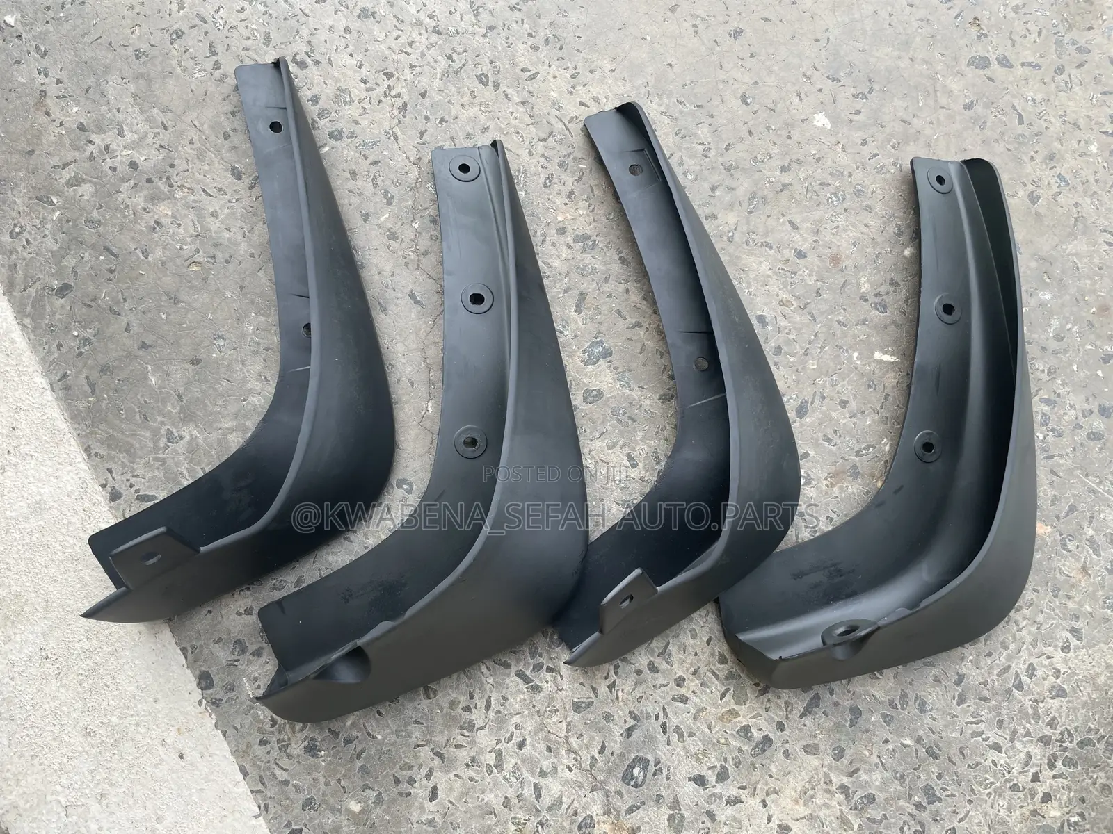 Original Car Side Mudguards Available for All Cars
