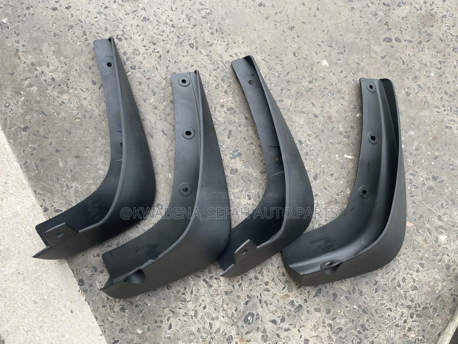 Original Car Side Mudguards Available for All Cars