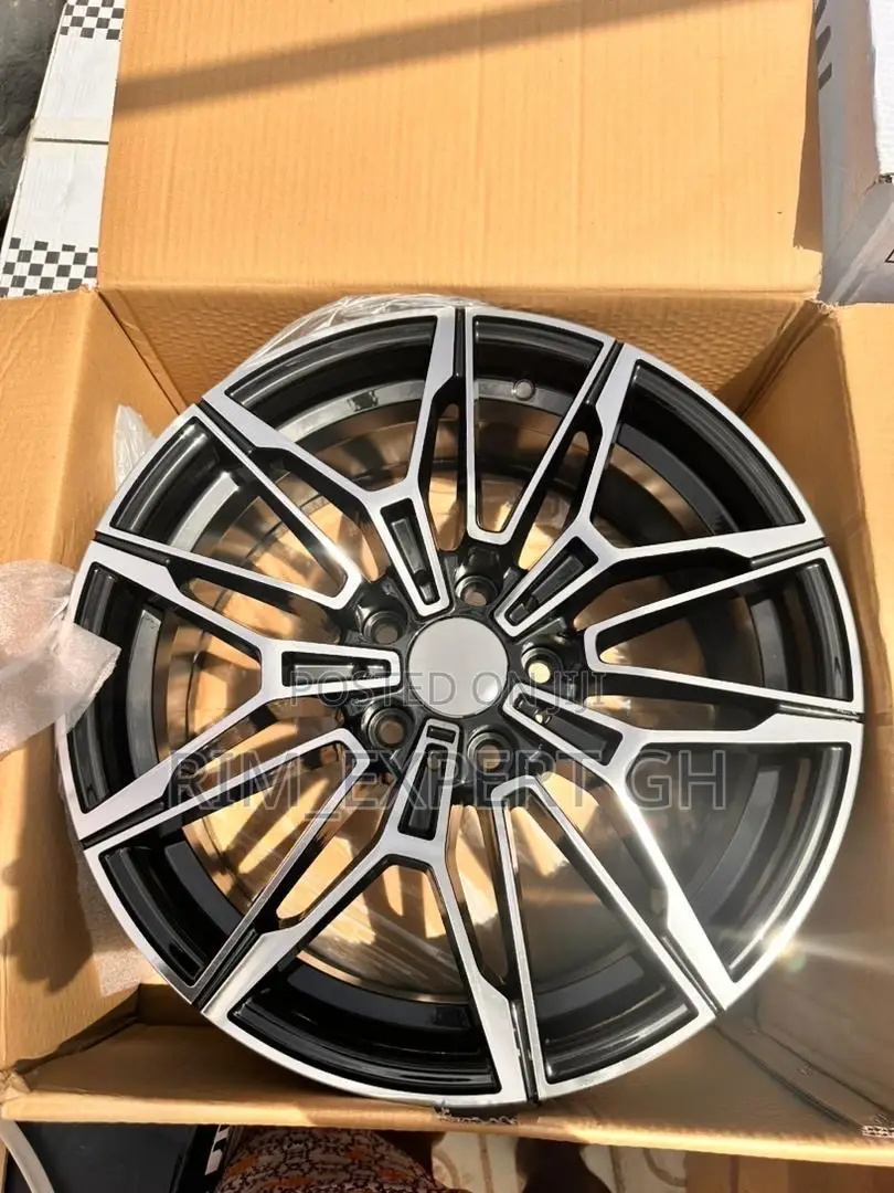 BMW Rim 20 OEM Black and Silver
