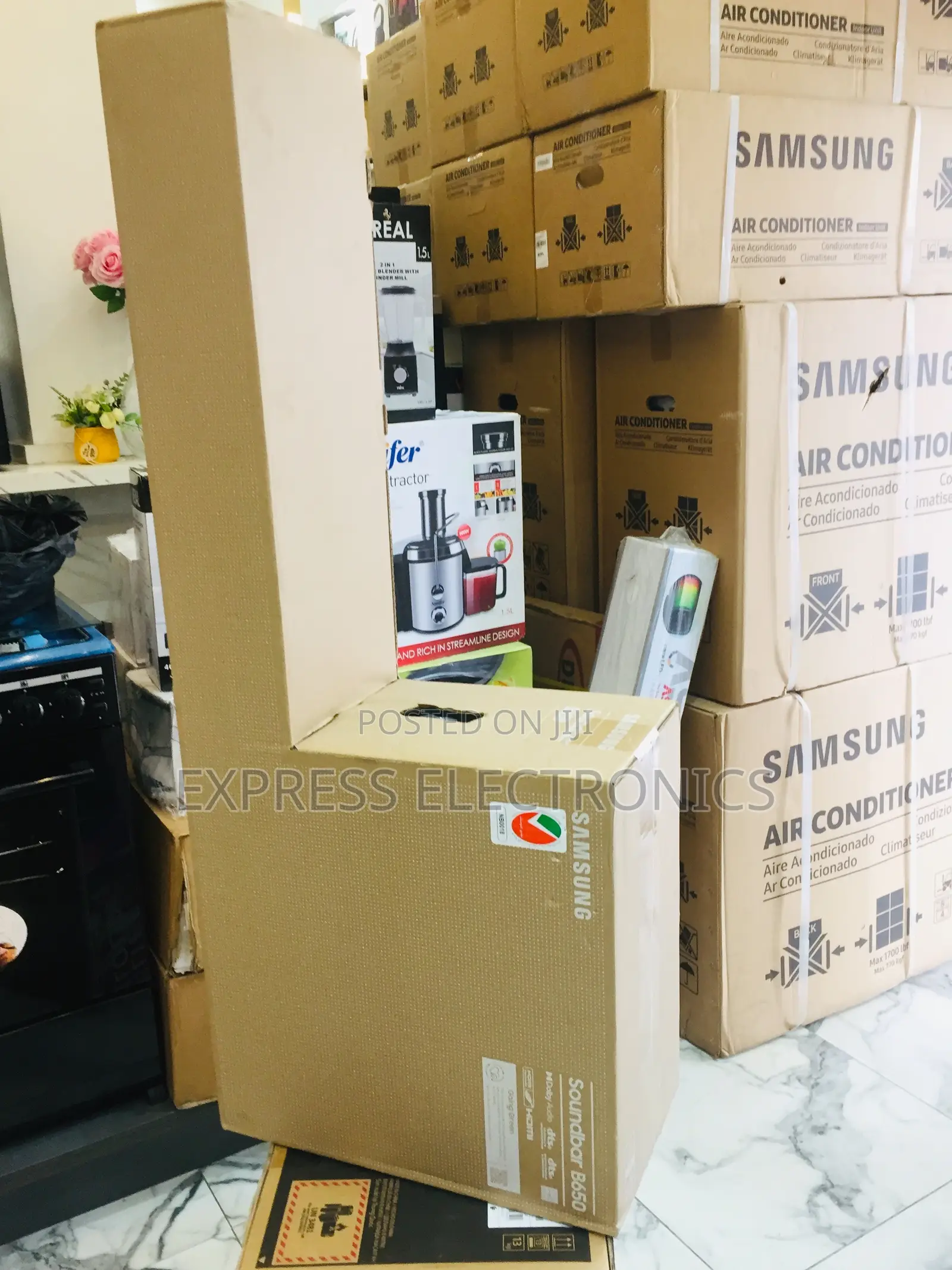 Enjoy Your Day With B650 Soundbar With Woofer. **