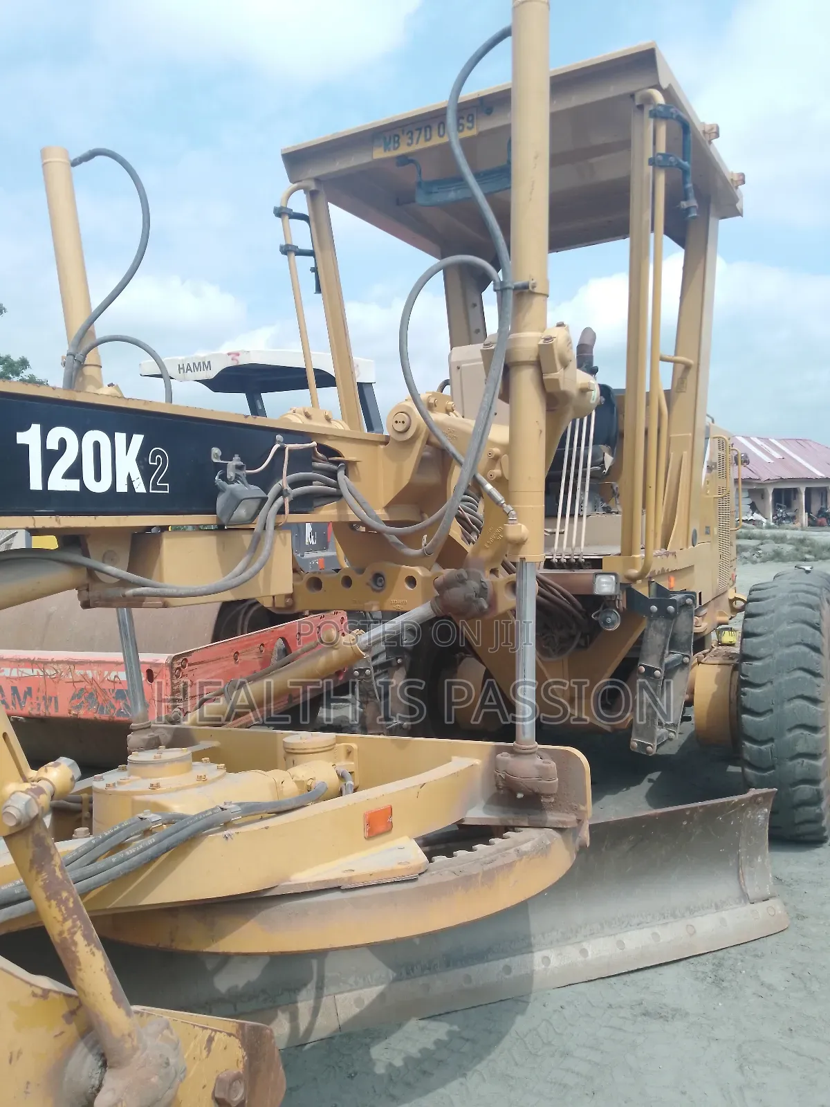 Fairly Used CAT Grader for Sale