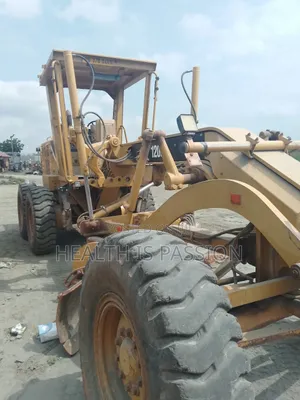Fairly Used CAT Grader for Sale