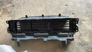 Honda CR-V 2017 - 2022 Shutter Grille Vent
