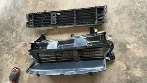 Honda CR-V 2017 - 2022 Shutter Grille Vent