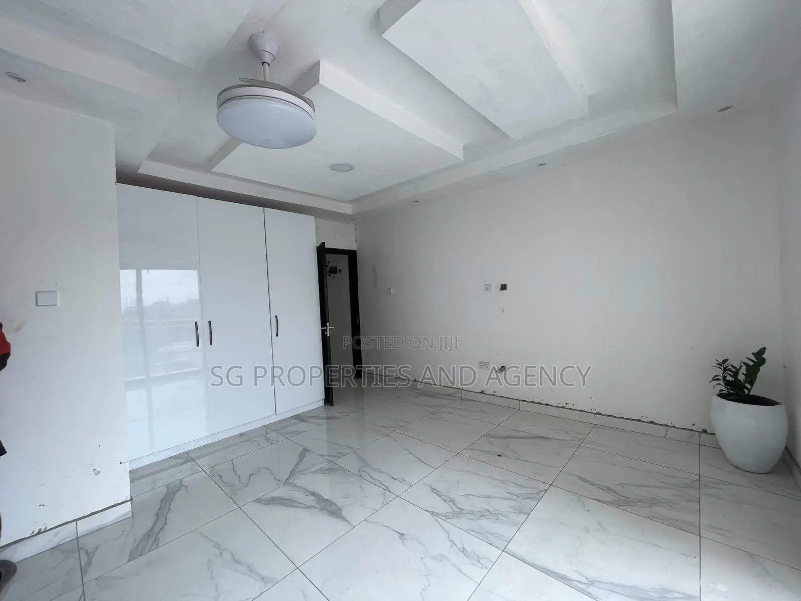2bdrm Townhouse / Terrace in Lashibi, Spintex for rent