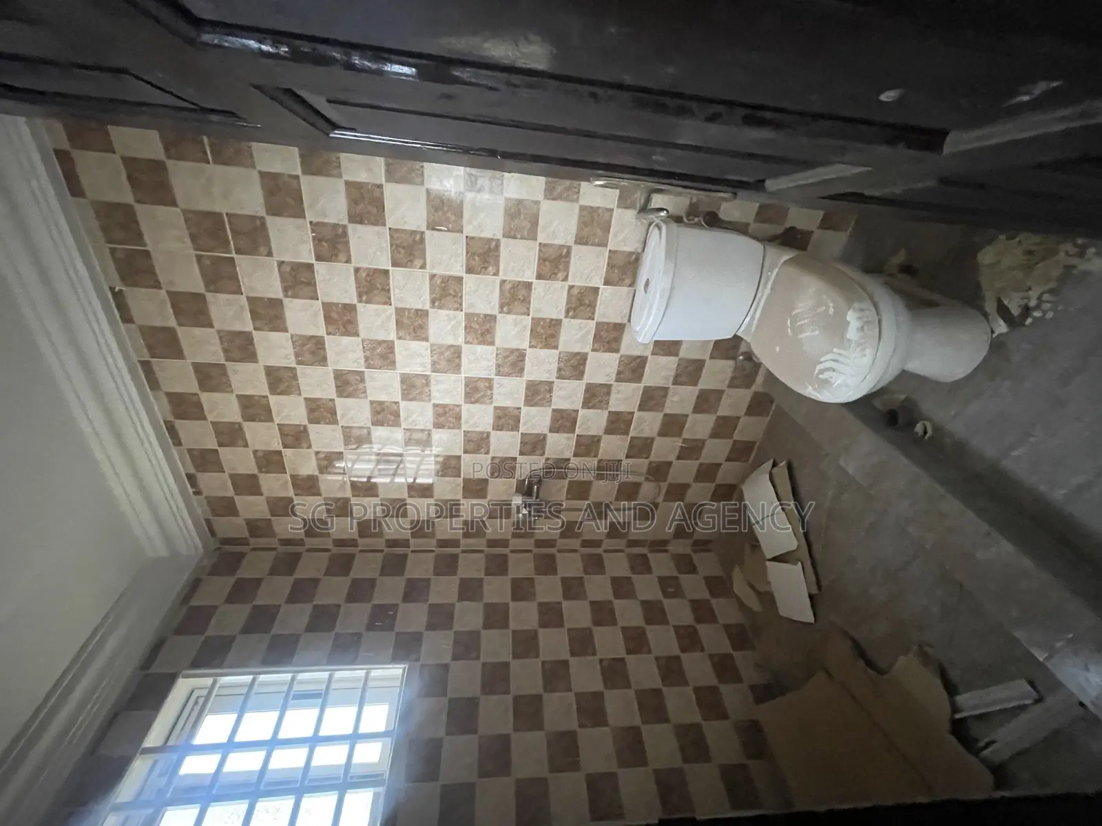 2bdrm Apartment in Lashibi, Spintex for rent