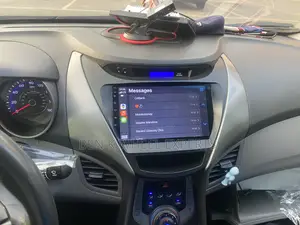 Hyundai Elantra Carplay Android Auto Screen-