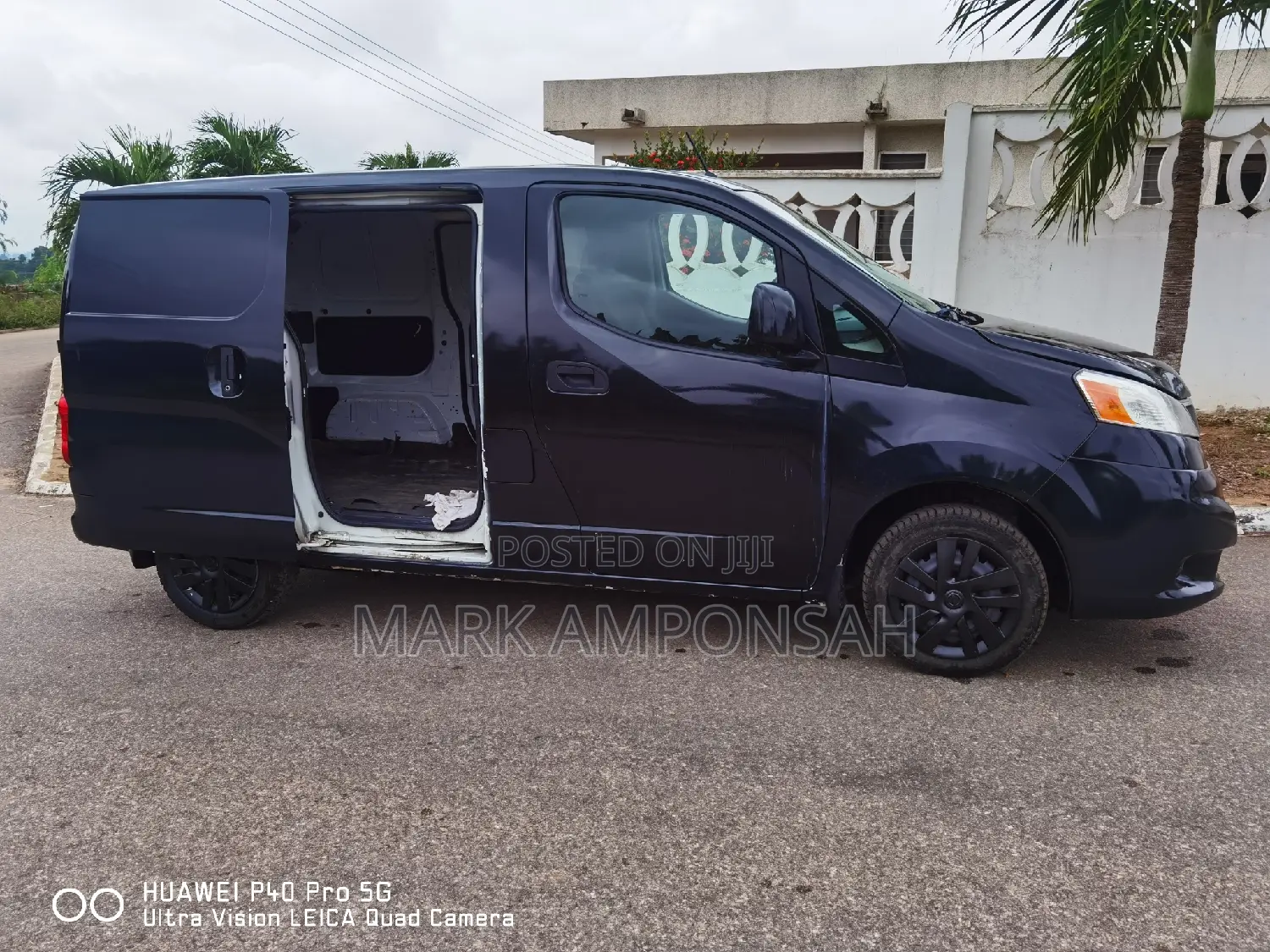 Nissan NV200 2015 Black