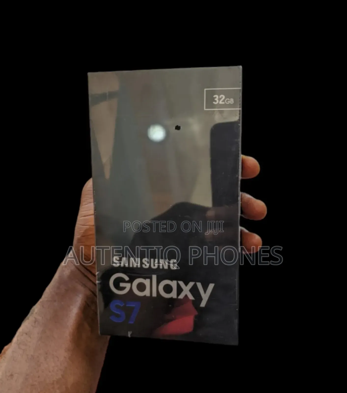 New Samsung Galaxy S7 32 GB Black