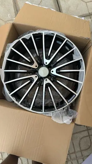 Mercedes Benz Rim 17