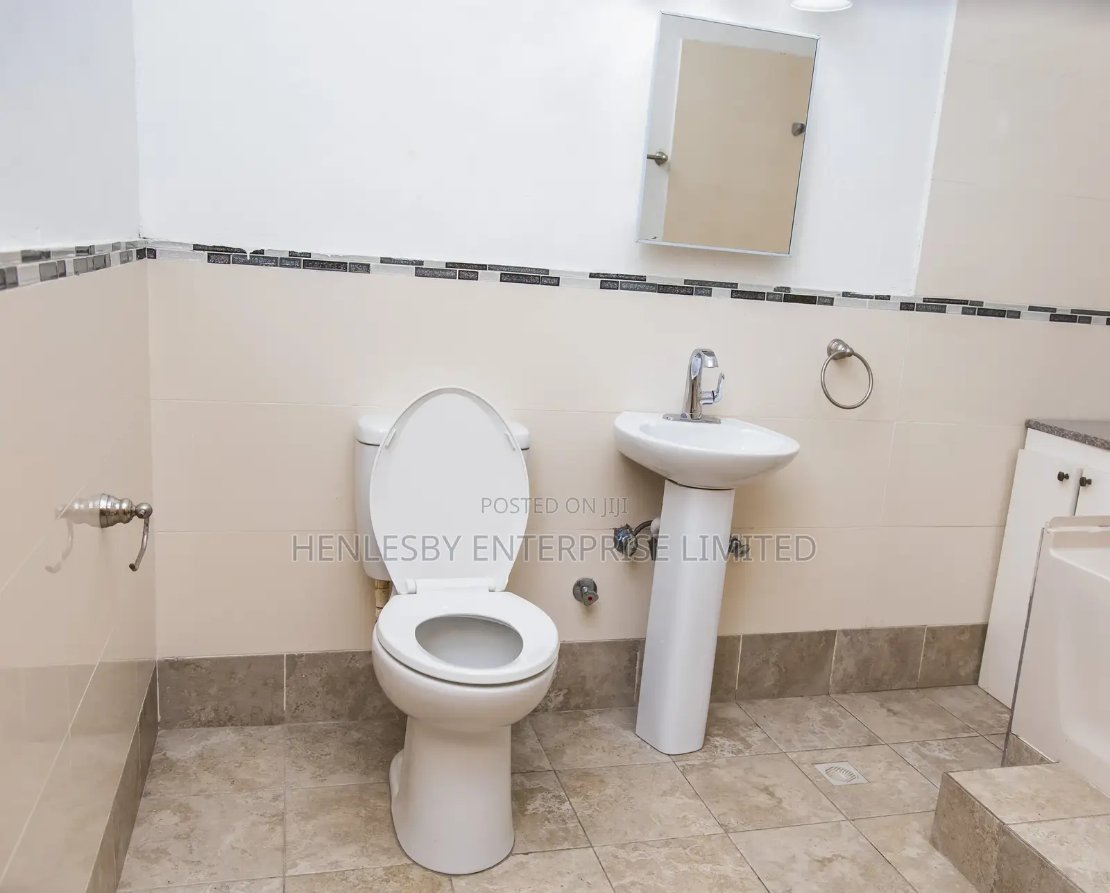 Furnished 4bdrm Apartment in Henlesby Freda'S, Ga East Municipal