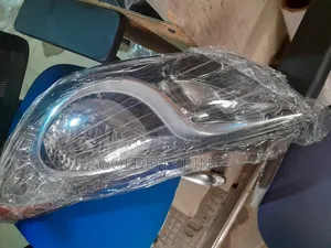 Elantra 2012 Headlight (2pcs)