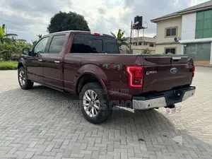 Ford F-150 Lariat 4x4 SuperCab Styleside 6.5 ft. box 145 in. WB 2016