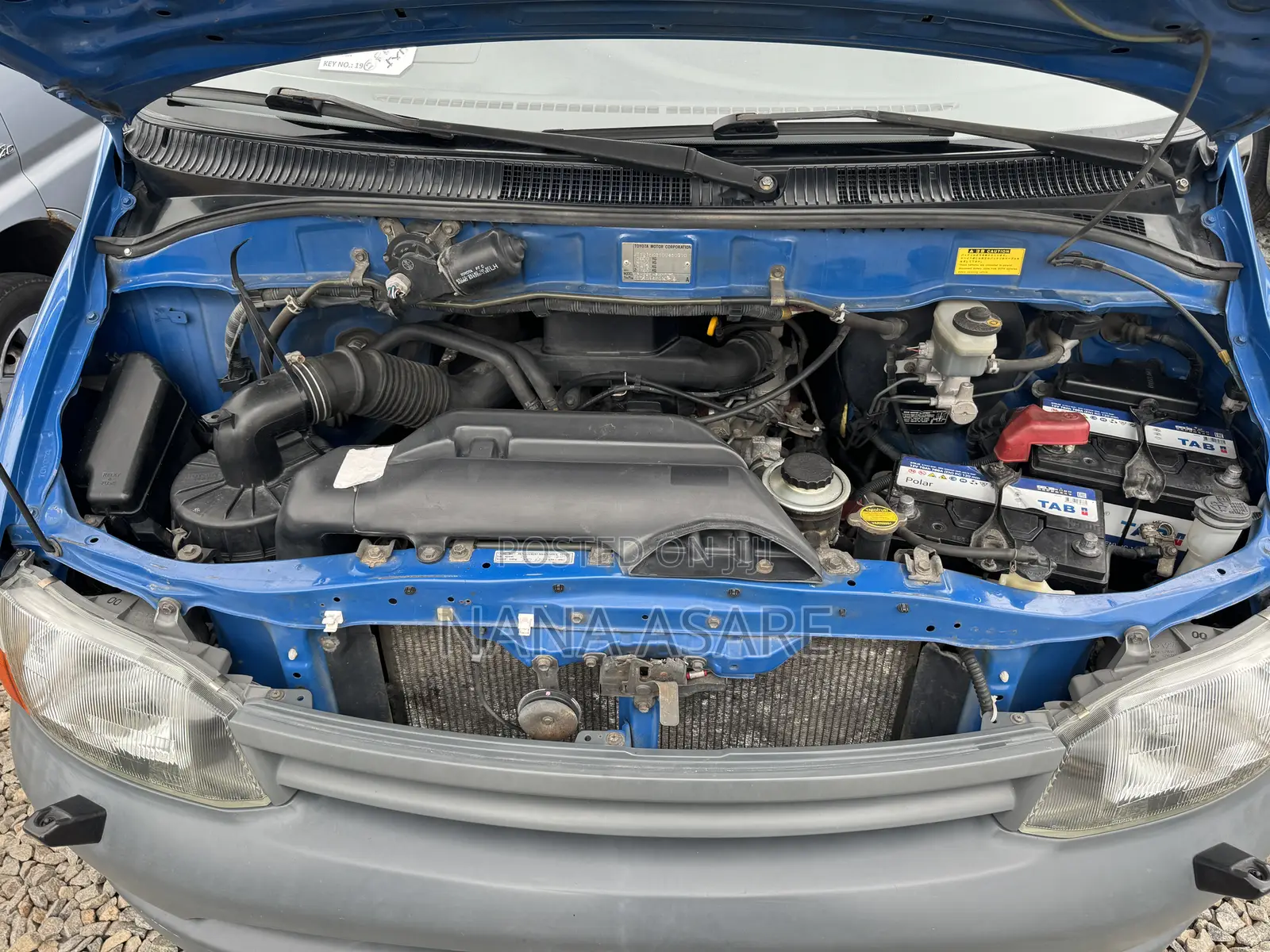 Toyota HiAce 2006 Blue