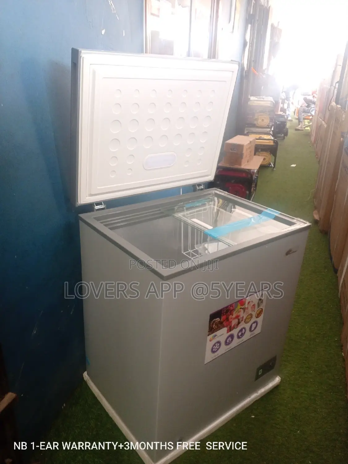 Rainbow Chest Freezer Chest Freezer 145L Quality