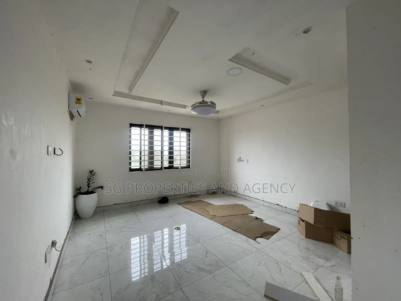 2bdrm Townhouse / Terrace in Lashibi, Spintex for rent