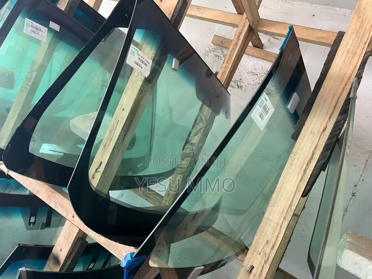 Car Windscreen For Various Cars