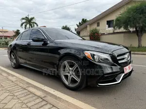 Mercedes-Benz C300 Luxury 4Matic Sedan AWD (2.0L 4cyl 7A) 2016 Black