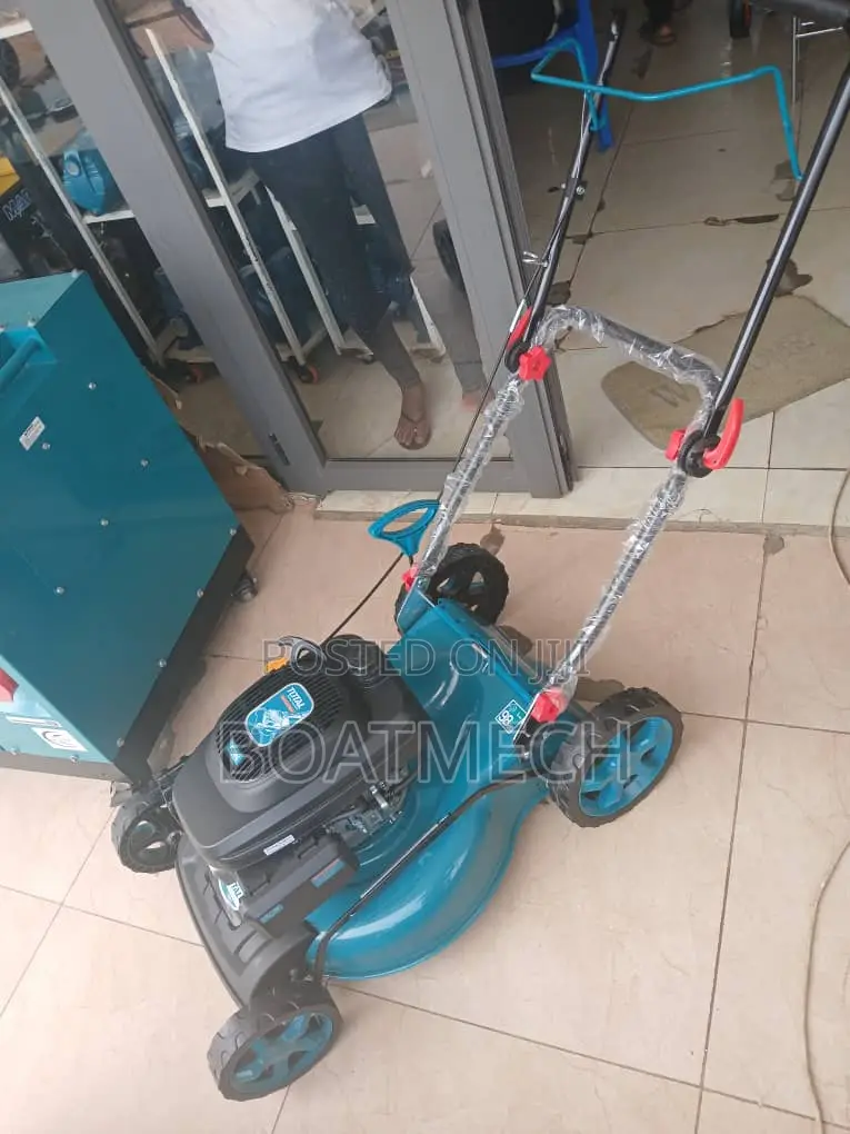 Total 4.8hp Gasoline Lawn Mower Hand Push