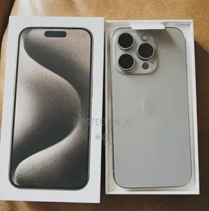 Apple iPhone 15 Pro Max 256 GB Silver