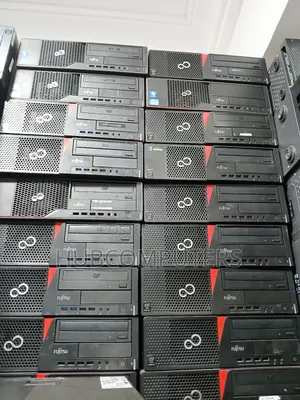 Fujitsu Esprimo D556/2/E90+ 4GB Intel Core i5 HDD 320GB