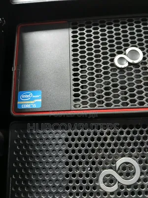 Fujitsu Esprimo D556/2/E90+ 4GB Intel Core i5 HDD 320GB