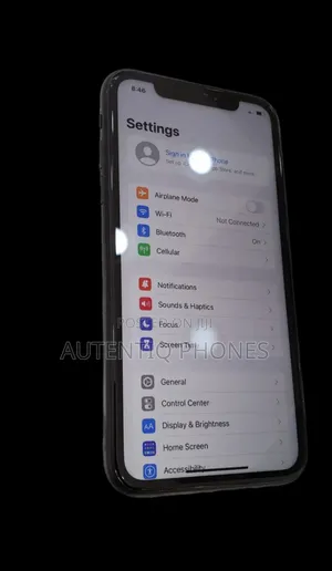 Apple iPhone XR 64 GB Black