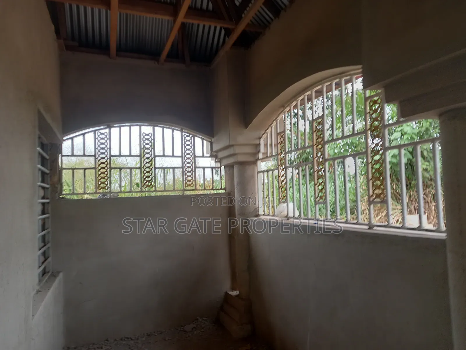 3bdrm House in Adankwame, Kumasi Metropolitan for sale