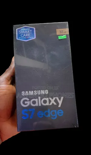 New Samsung Galaxy S7 edge 32 GB Gold