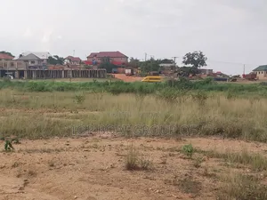 20 Plots At Suame Kodie (Mmowire Main Road)