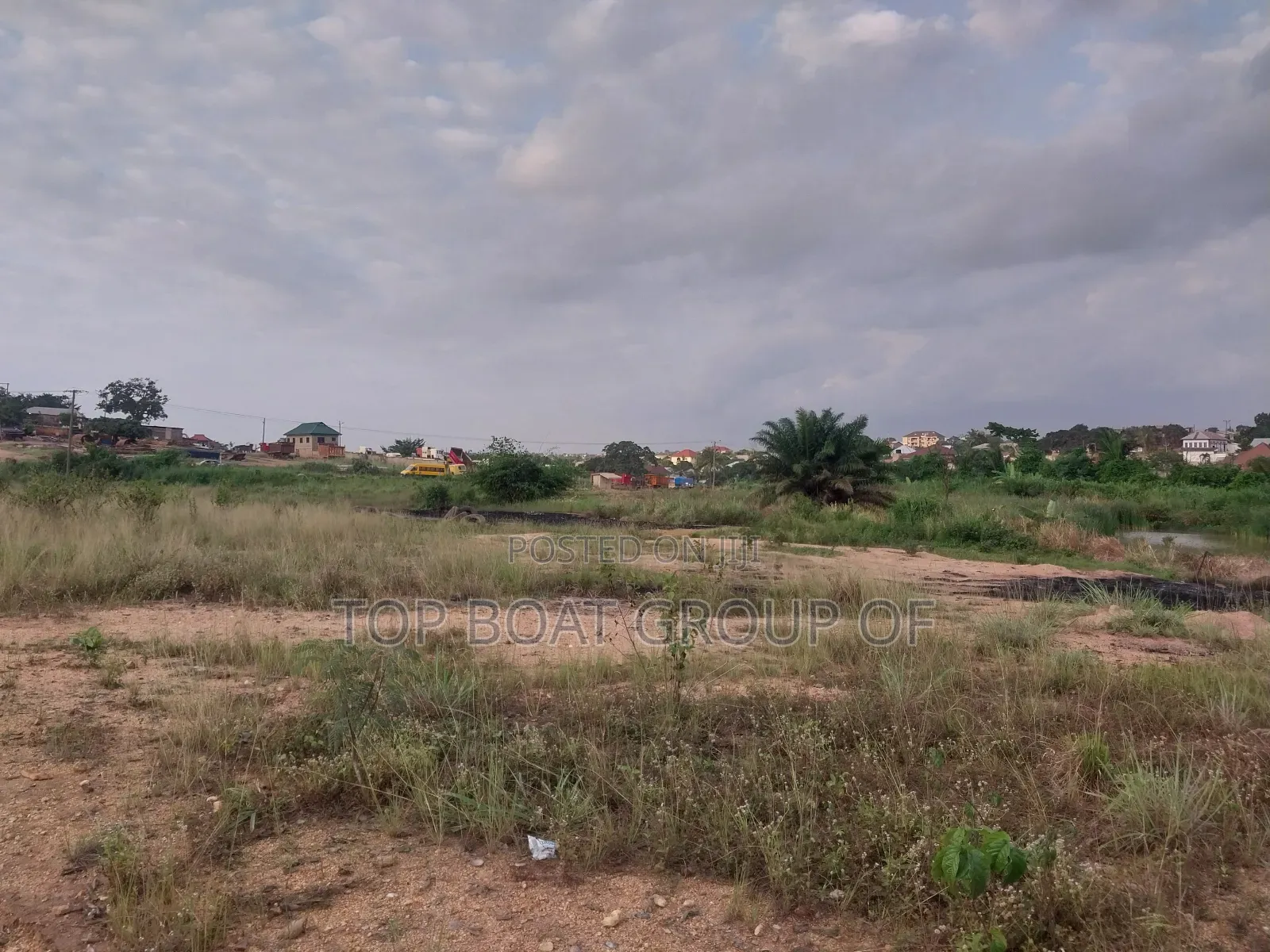 20 Plots At Suame Kodie (Mmowire Main Road)