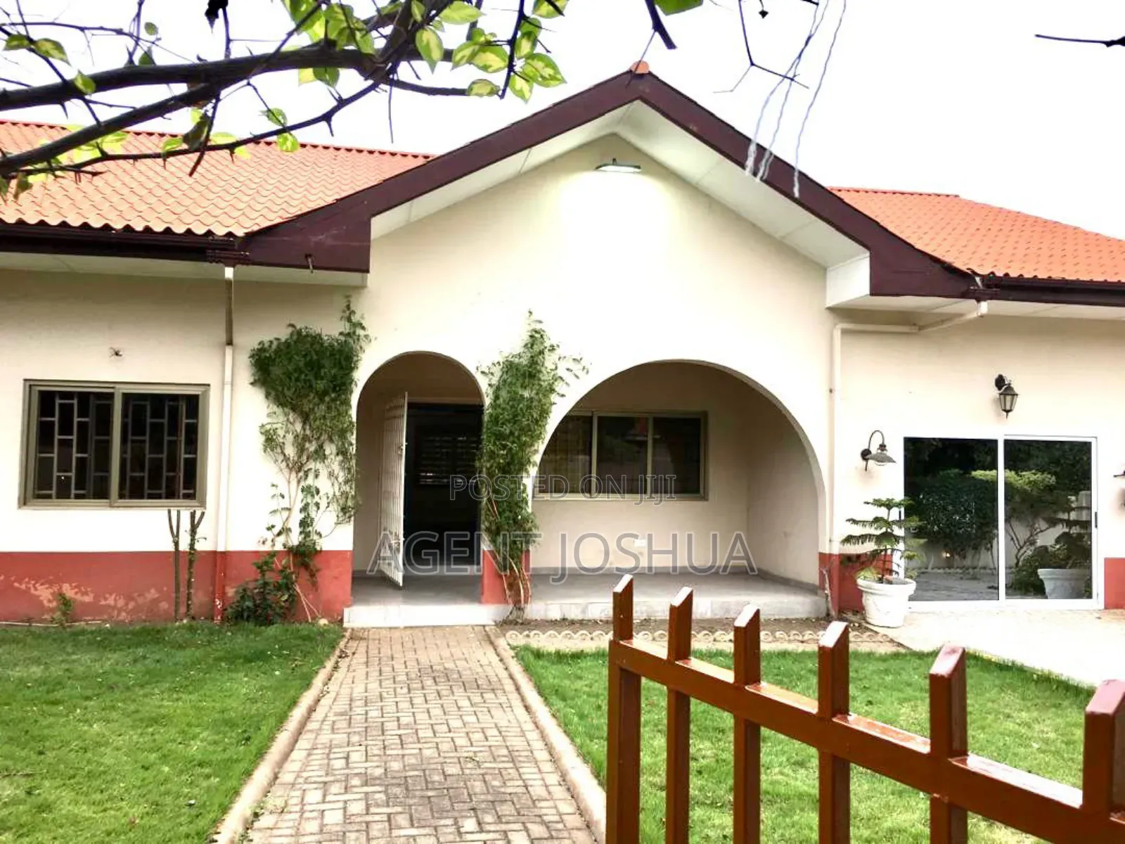 4bdrm House in Regimanuel Platinum, Airport Residential Area for rent