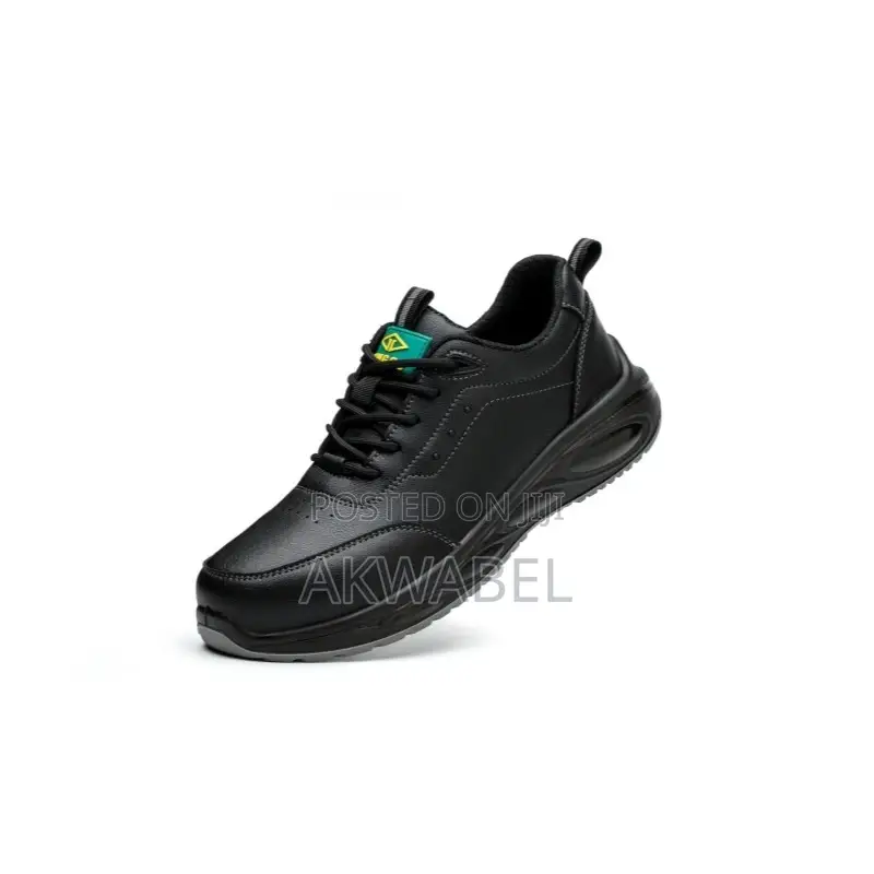 DG627 - Leather Lightweight Safety Shoes