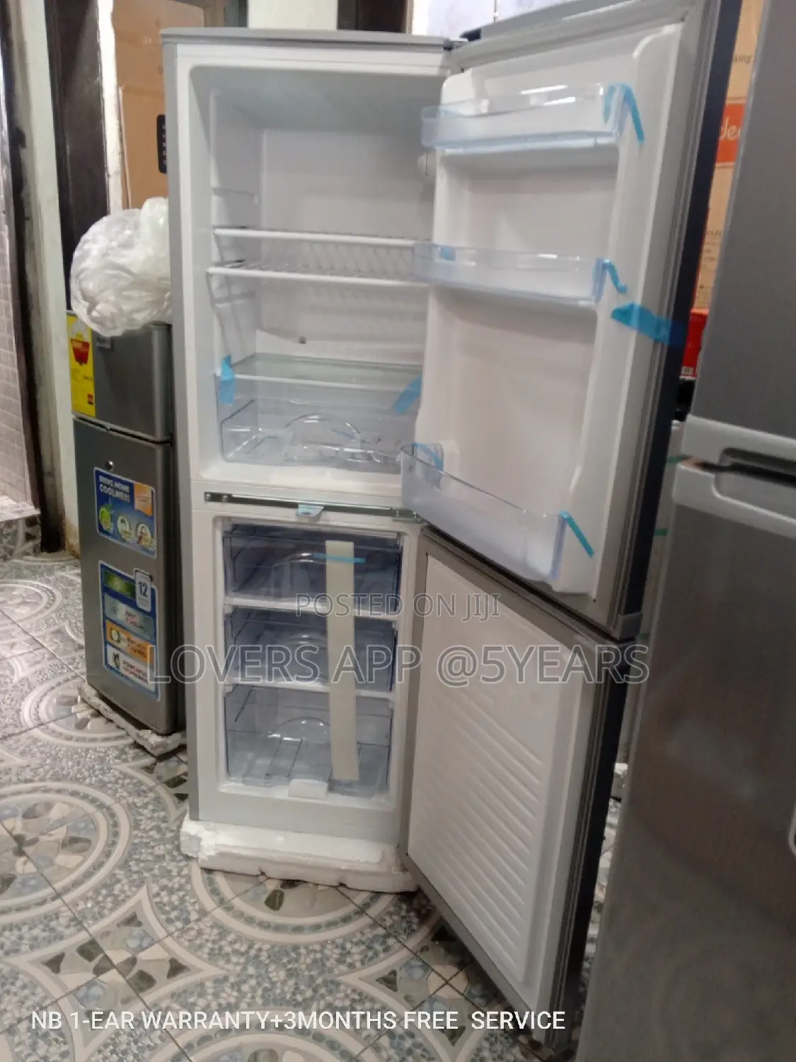 143L Nasco Refrigerator Refrigerator