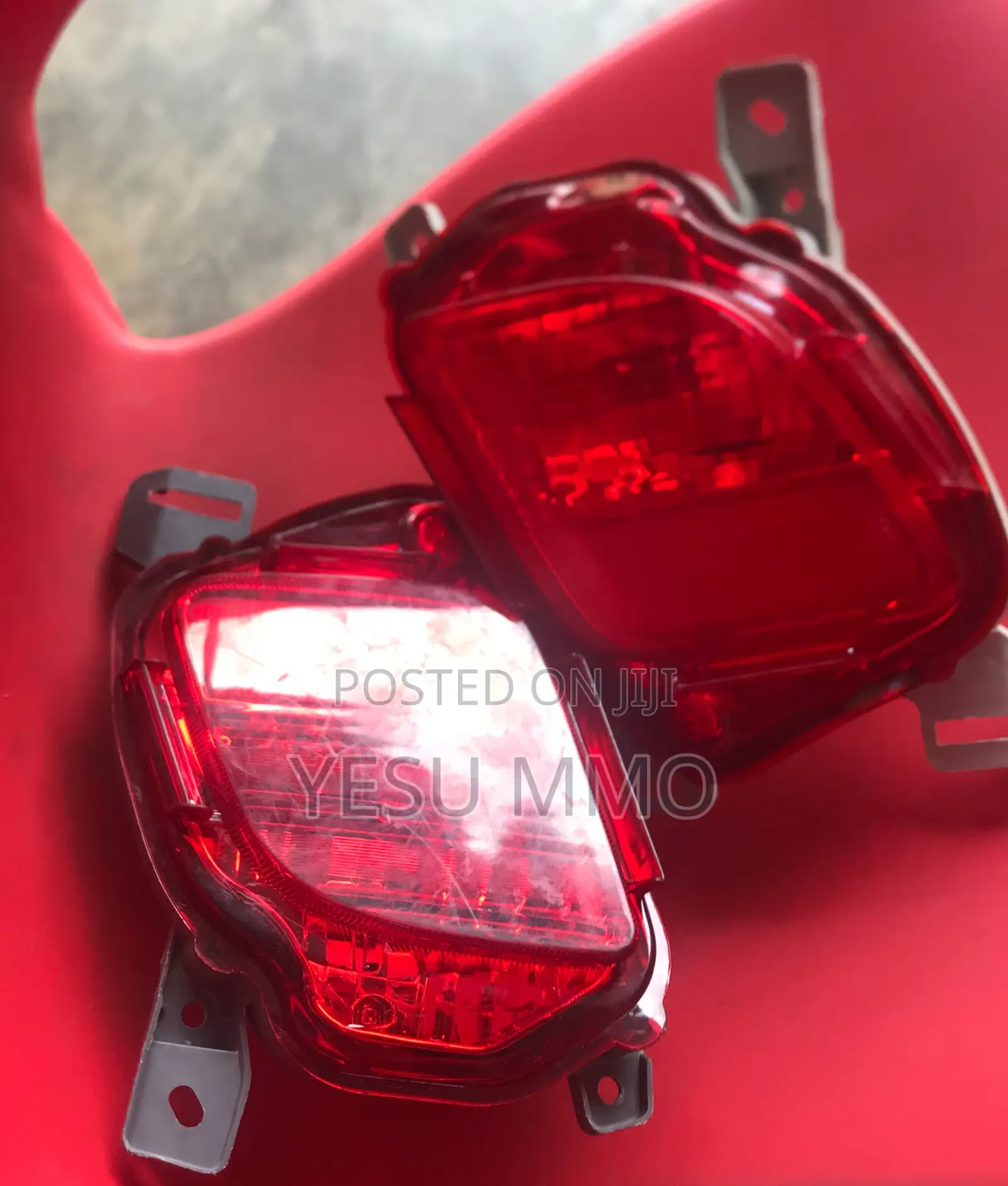 Highlander 14-18 Back Bumper Reflector