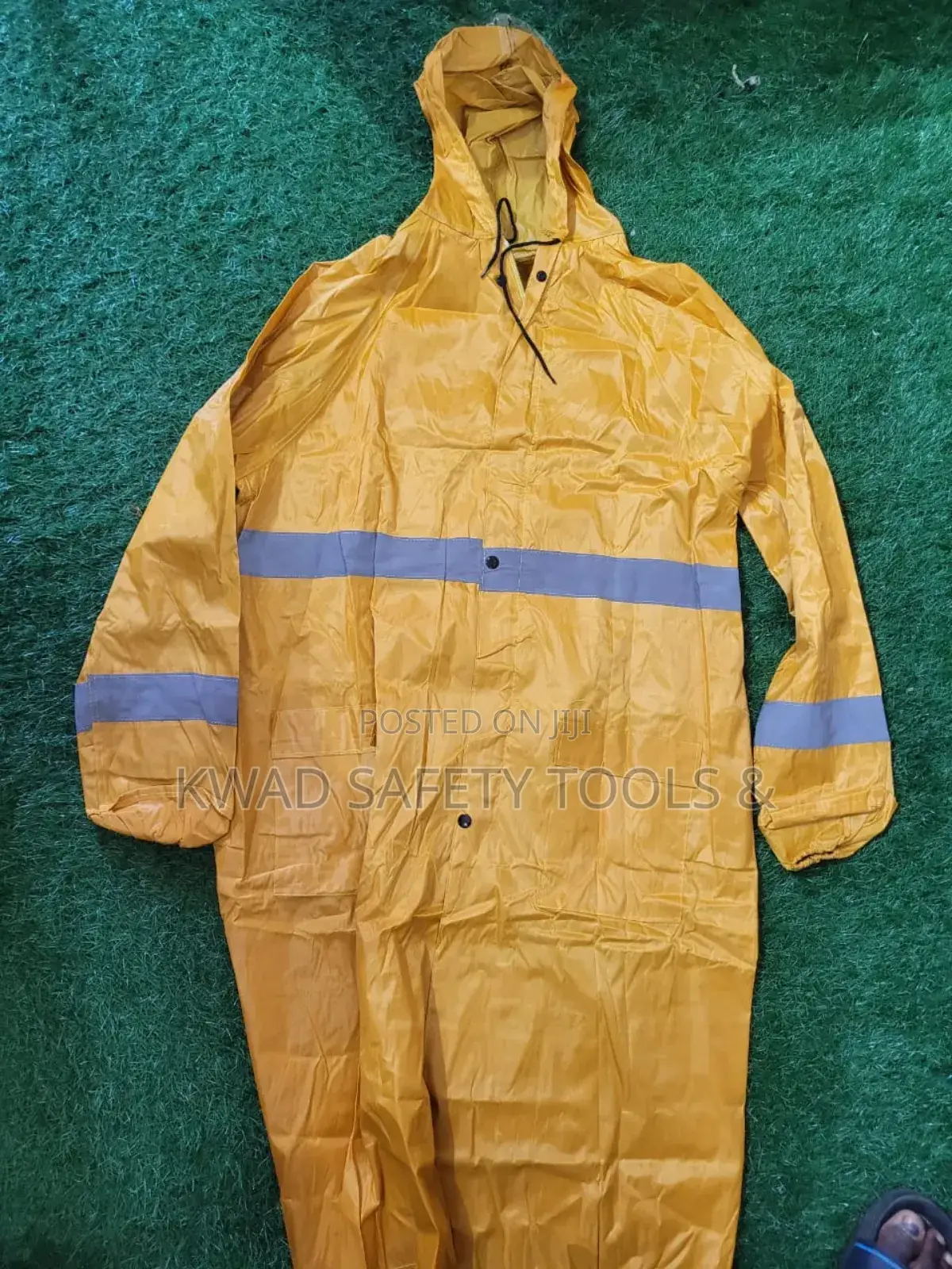 Straight Raincoat