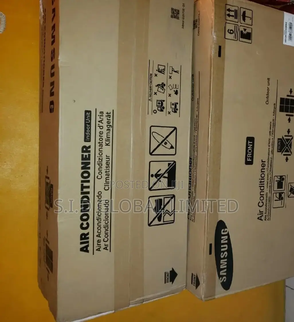 Gleaming SAMSUNG-1.5HP-R410-SPLIT-AC-AR12TRHGAWK/GA